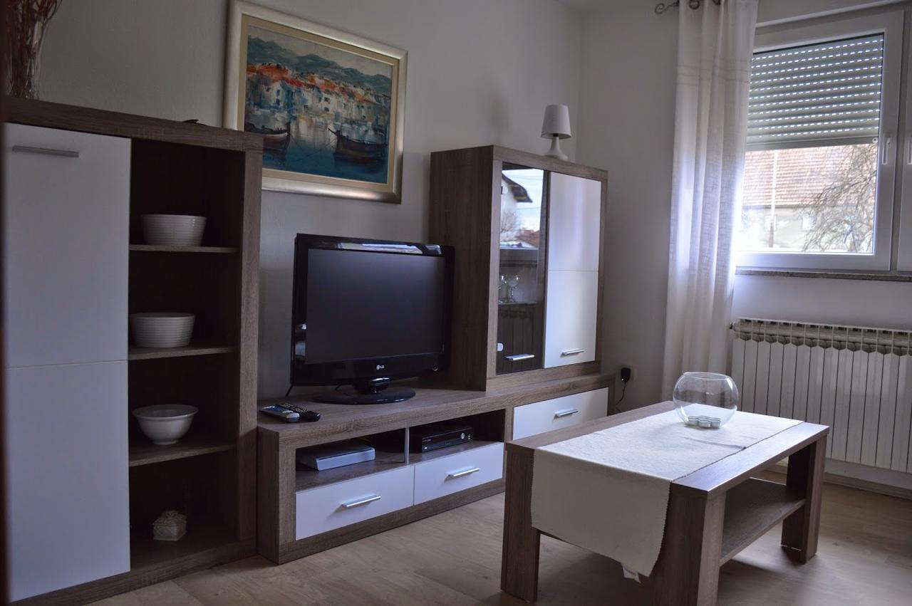Apartment Loza Slunj Exterior foto